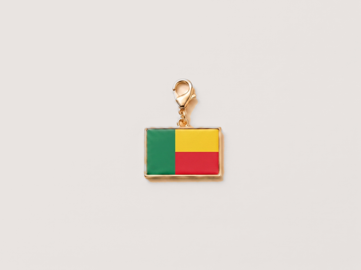 Benin flag charm, gold