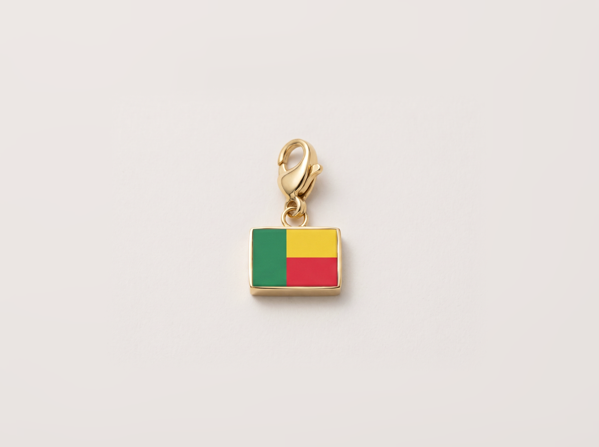 Benin flag charm, gold