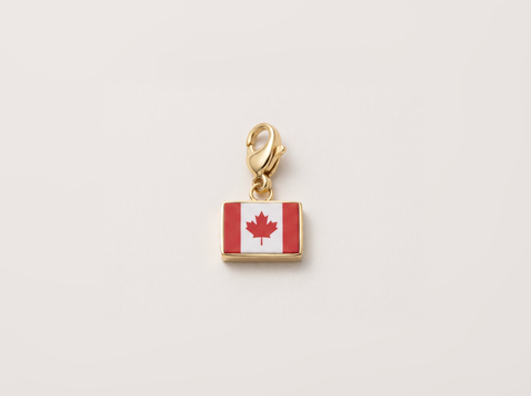 Canada flag charm, gold