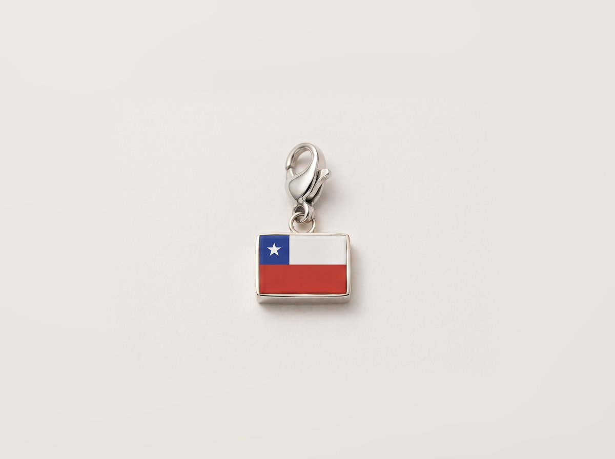Chile flag charm, silver