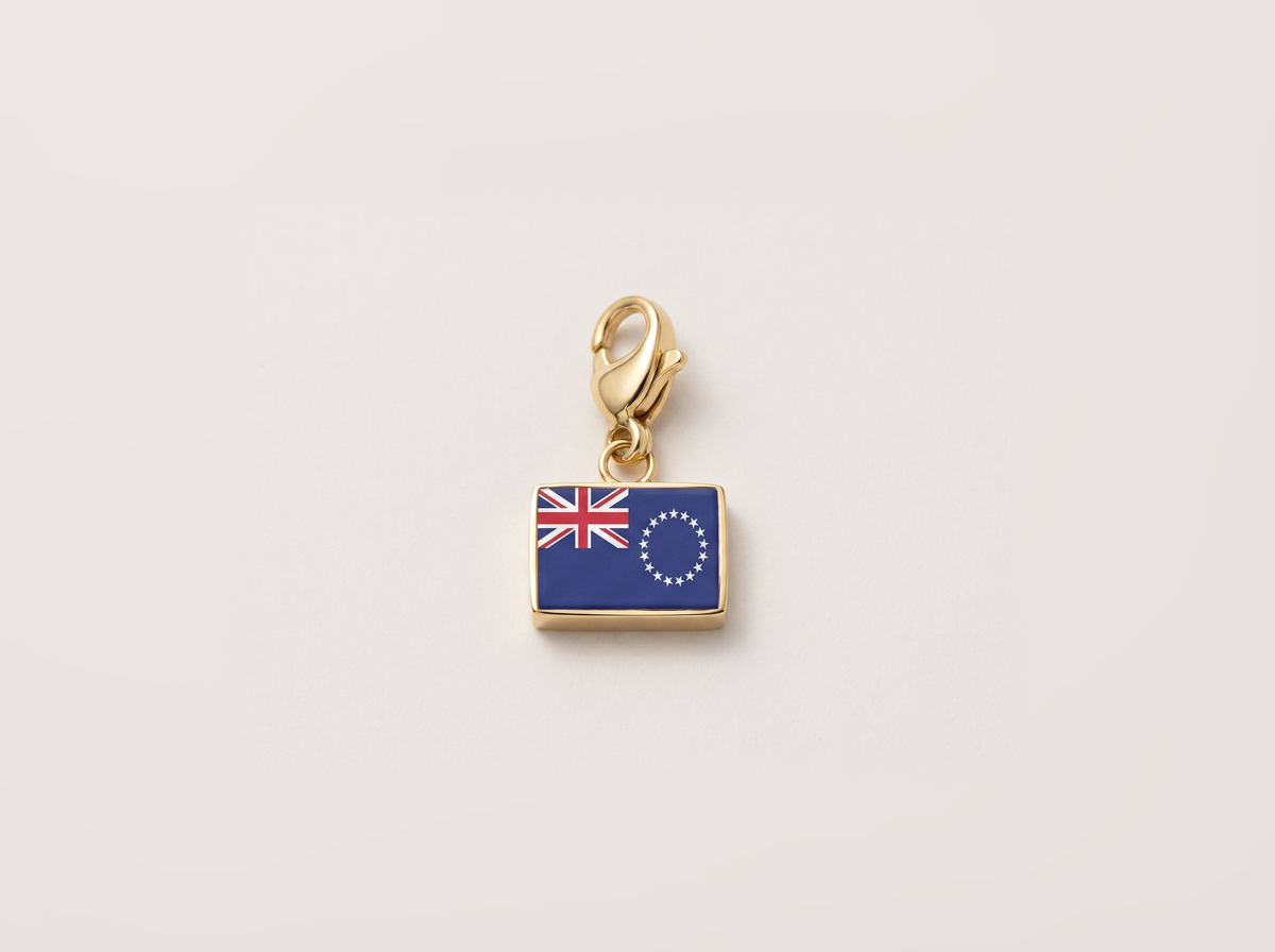 Cook Islands flag charm, gold