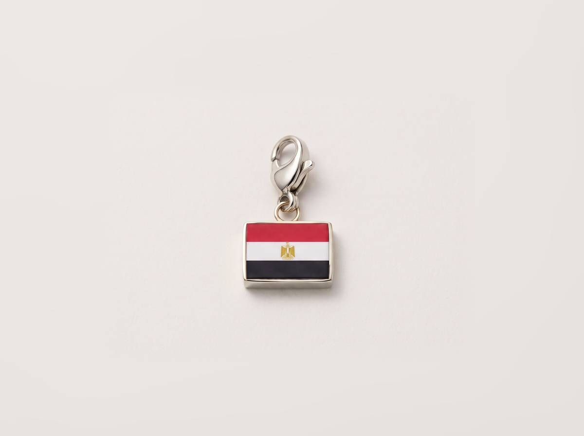 Egypt flag charm, silver