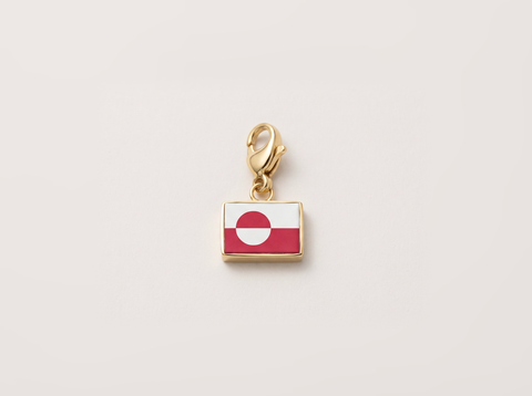 Greenland flag charm, gold