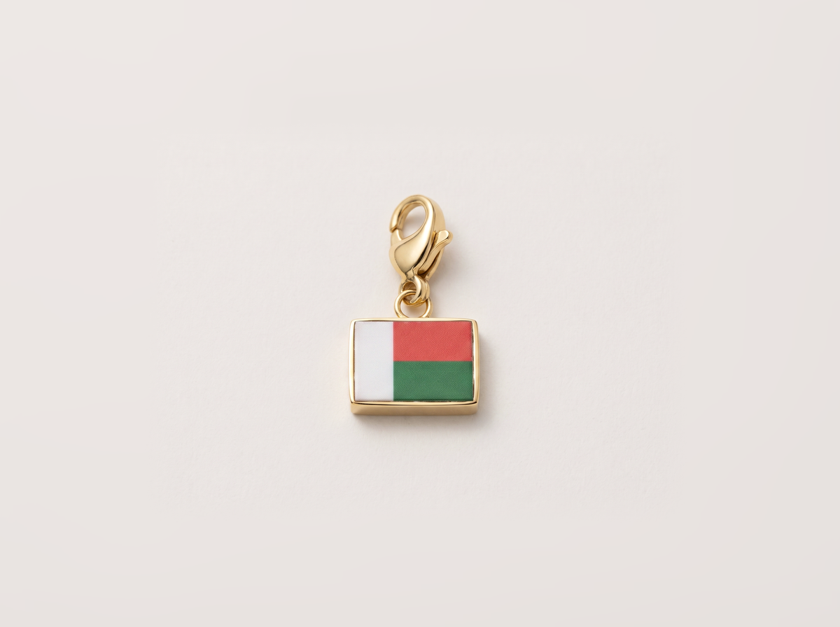 Madagascar flag charm, gold