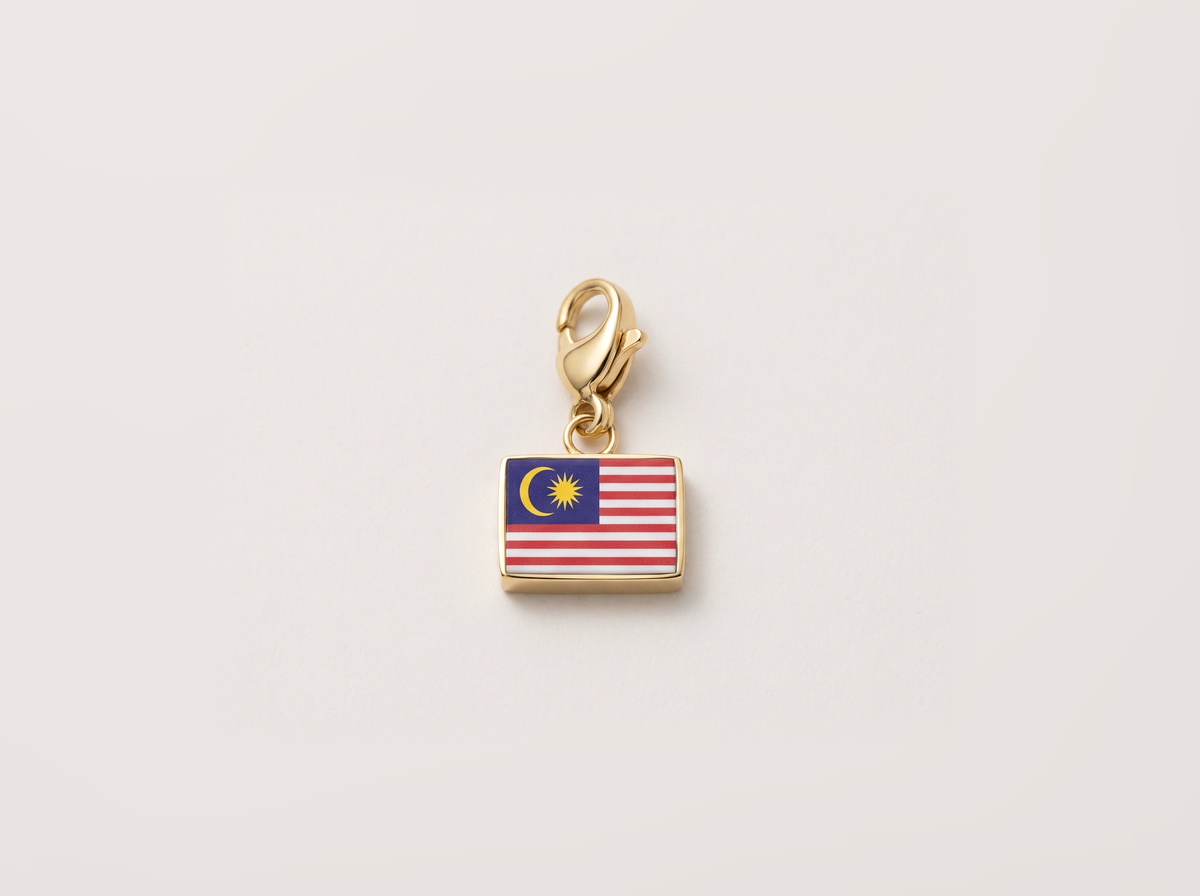 Malaysia flag charm, gold