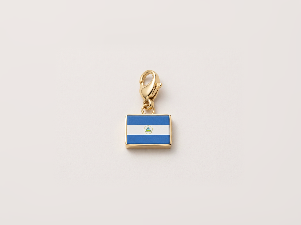 Nicaragua flag charm, gold