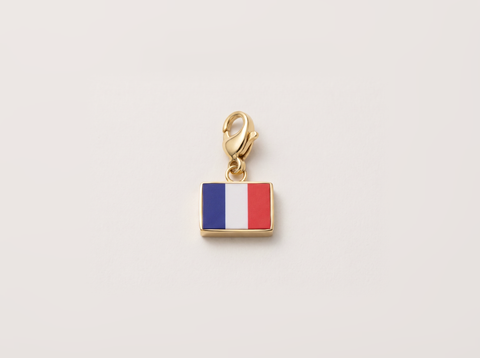 Réunion flag charm, gold