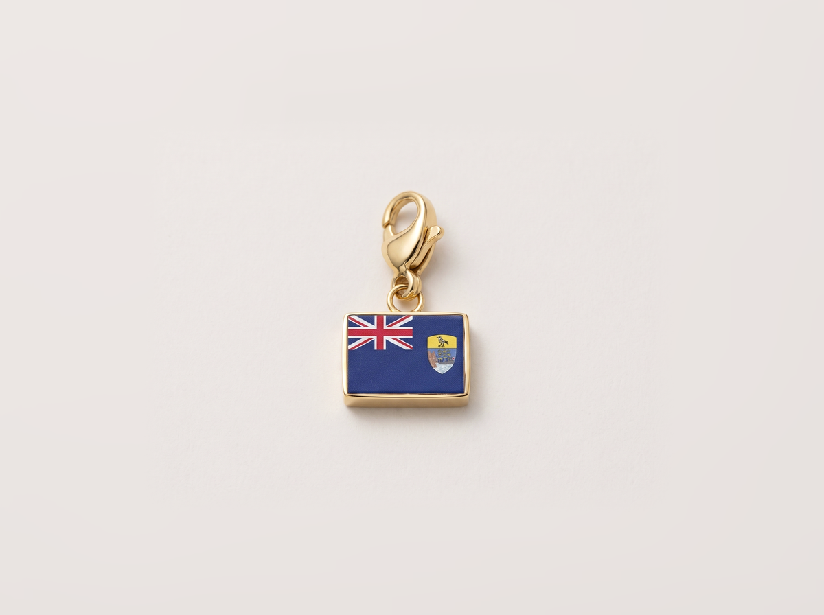 Saint Helena flag charm, gold