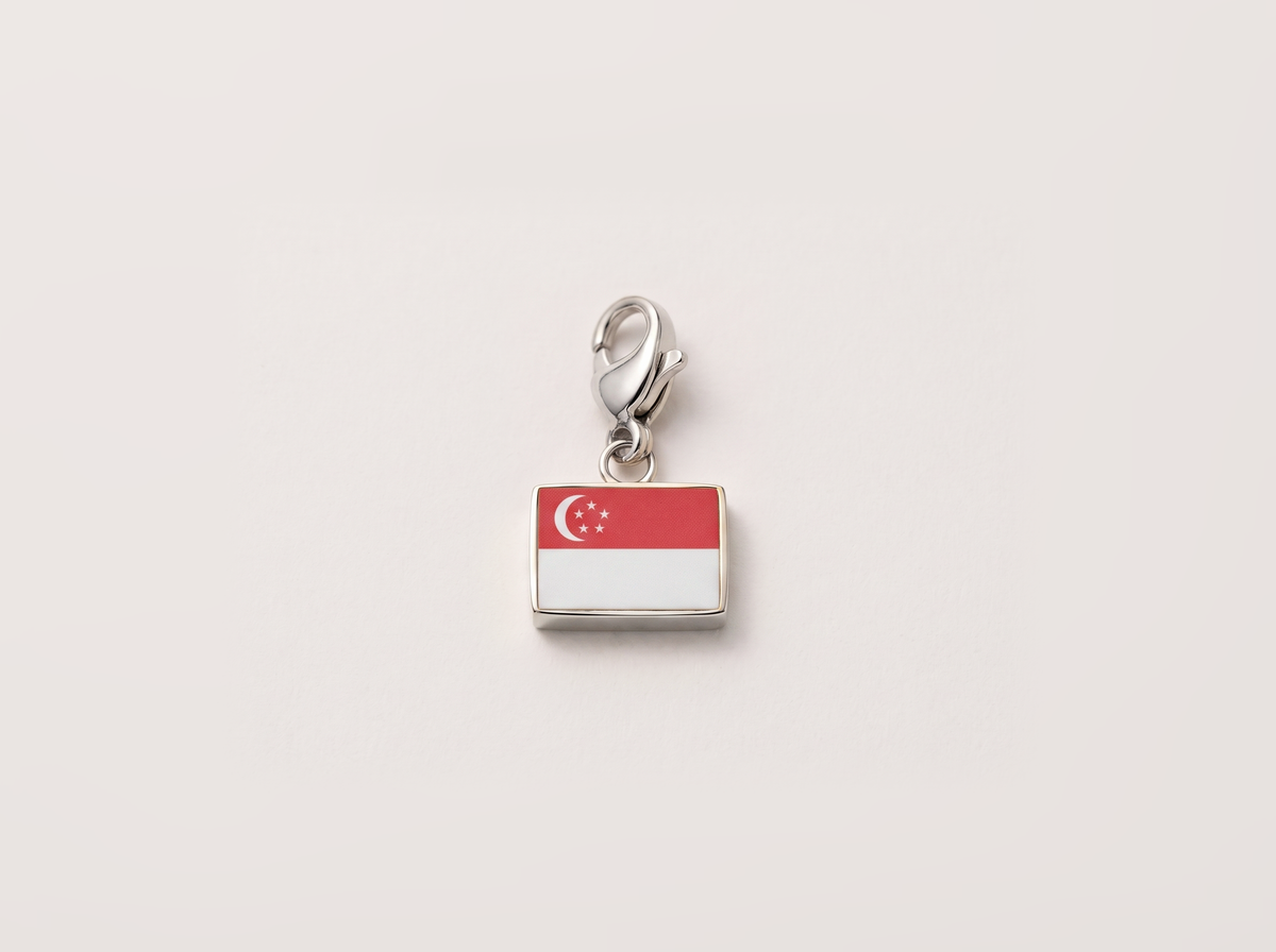 Singapore flag charm, silver