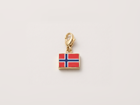 Svalbard and Jan Mayen flag charm, gold